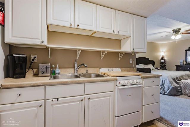 605 El Dorado Drive, Elizabethtown, KY 42701