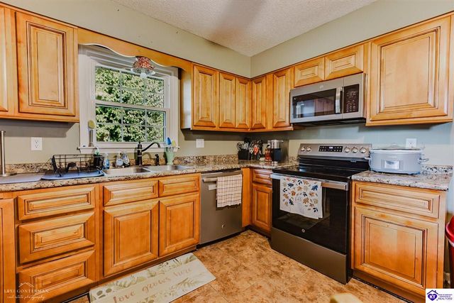 605 El Dorado Drive, Elizabethtown, KY 42701