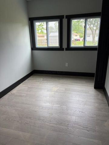 2542 Fairwood Avenue, Columbus, OH 43207