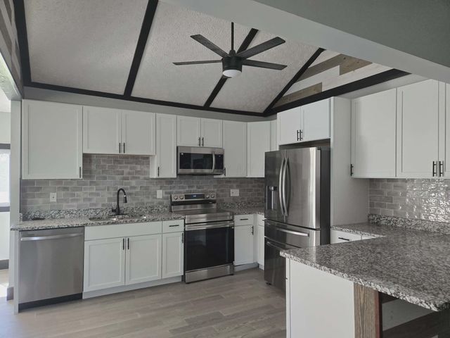 2542 Fairwood Avenue, Columbus, OH 43207