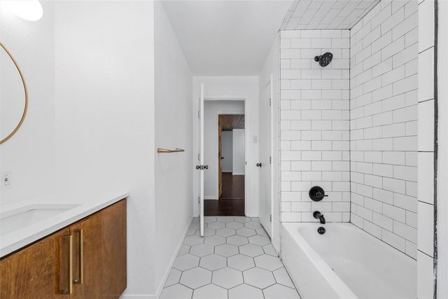 2625 Old Oaks Drive, Waco, TX 76710