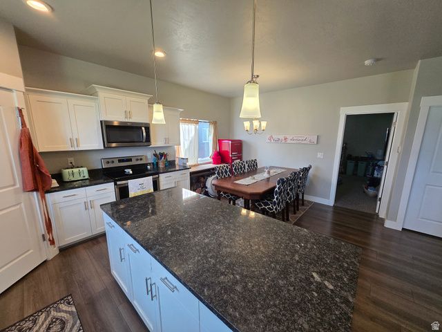 8631 N CYPRESS ALY, Eagle Mountain, UT 84005