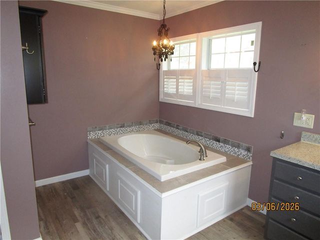 1167 HOOPER Road, Pineville, LA 71360