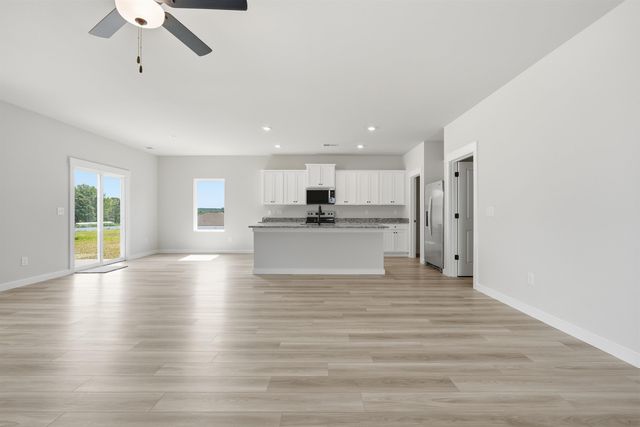 407 West Claywalk Road, Woodruff, SC 29388