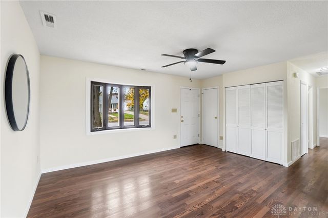 178 Dellwood Drive, Fairborn, OH 45324