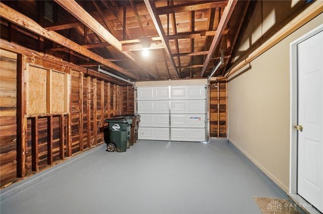 178 Dellwood Drive, Fairborn, OH 45324