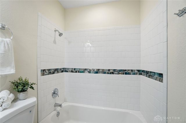 178 Dellwood Drive, Fairborn, OH 45324