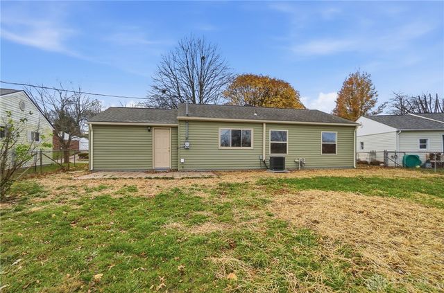 178 Dellwood Drive, Fairborn, OH 45324