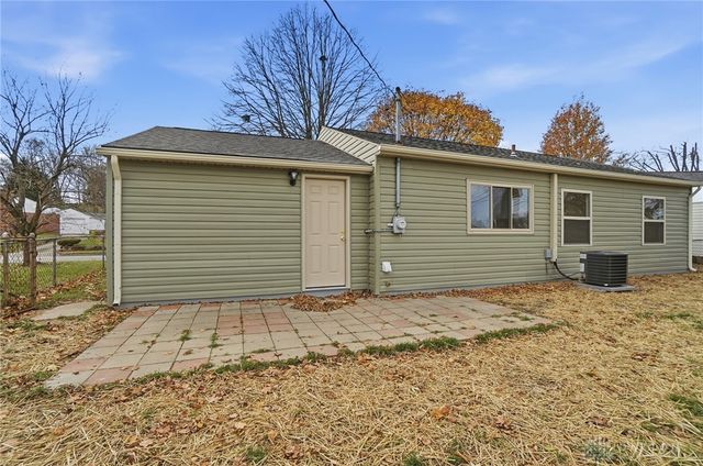 178 Dellwood Drive, Fairborn, OH 45324