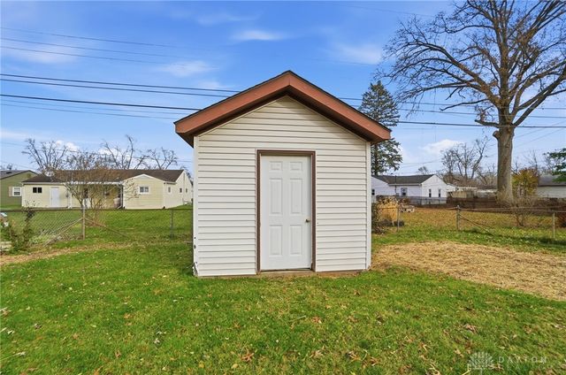 178 Dellwood Drive, Fairborn, OH 45324