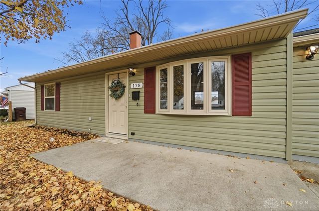 178 Dellwood Drive, Fairborn, OH 45324