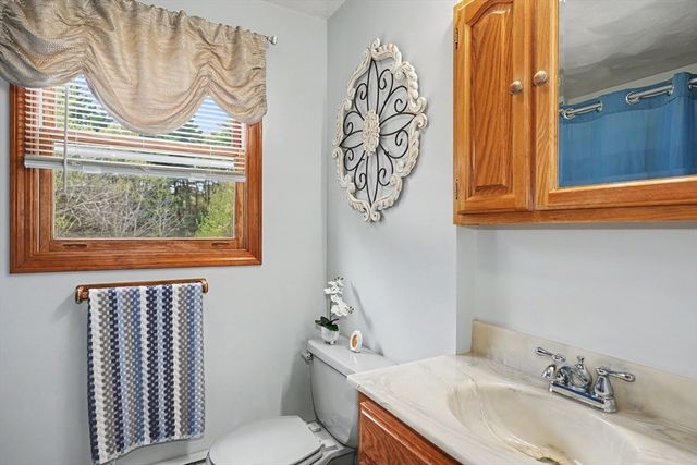 26 Frederick Circle, Tewksbury, MA 01876