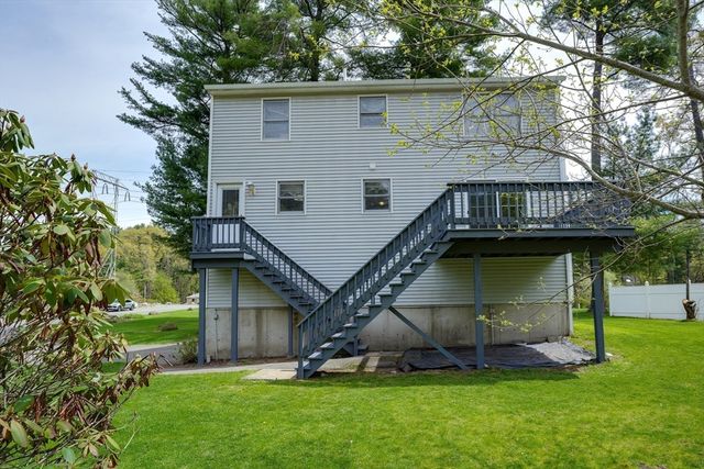 26 Frederick Circle, Tewksbury, MA 01876