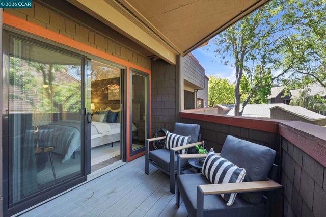 8 Royston Walk, Pleasant Hill, CA 94523