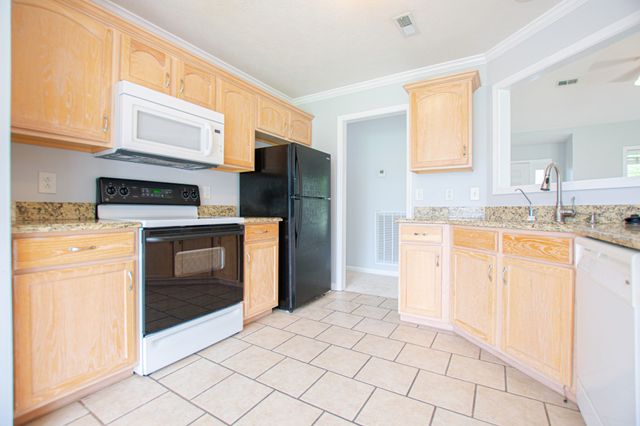 3894 Stella Dr, Clarksville, TN 37040