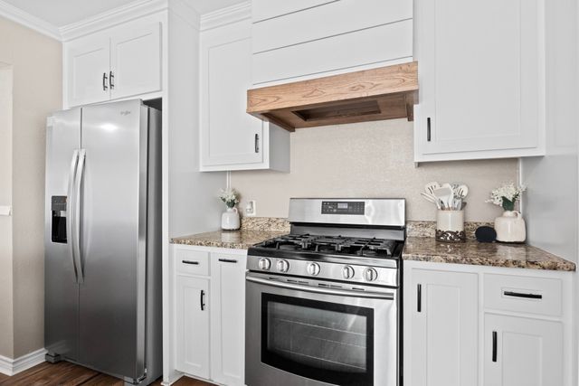 201 Redbud, Mt Pleasant, TX 75455