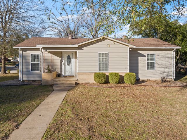 201 Redbud, Mt Pleasant, TX 75455