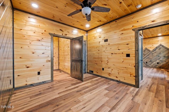 756 Ski View Lane, Sevierville, TN 37876