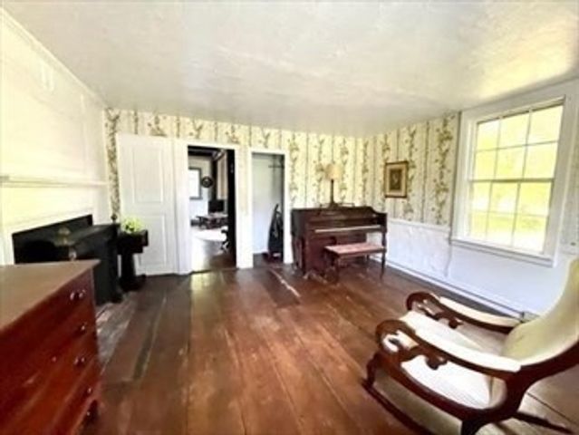 34 Wapping Rd 1, Kingston, MA 02364