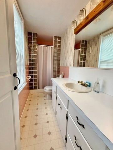 34 Wapping Rd 1, Kingston, MA 02364