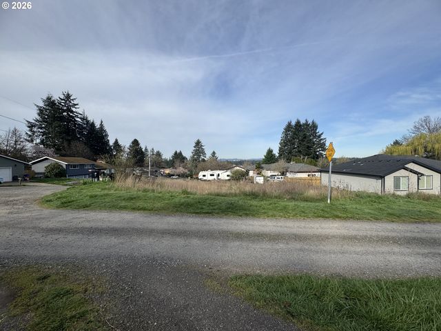 Se NWC SCHILLER SE 140 Ave, Portland, OR 97236