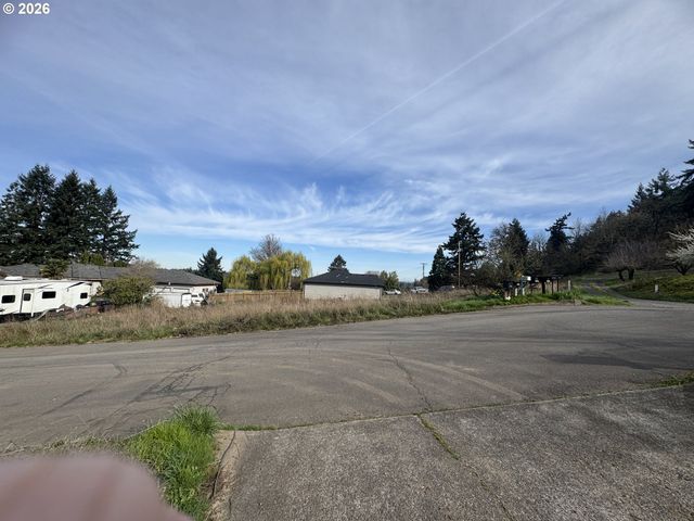 Se NWC SCHILLER SE 140 Ave, Portland, OR 97236