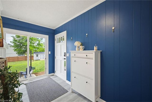 432 Nc Highway 150, Greensboro, NC 27455
