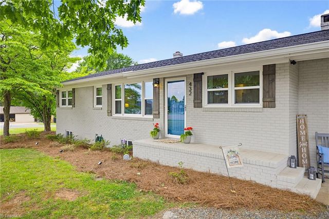 432 Nc Highway 150, Greensboro, NC 27455