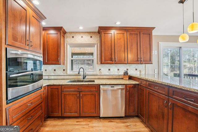 3310 Danielle Way, Suwanee, GA 30024