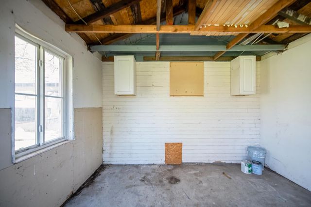 1019 N San Pablo Avenue, Fresno, CA 93728