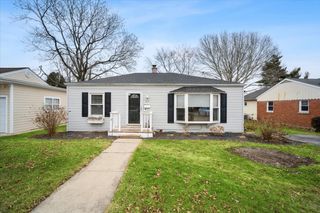 29 N Linden Avenue, Palatine, IL 60074
