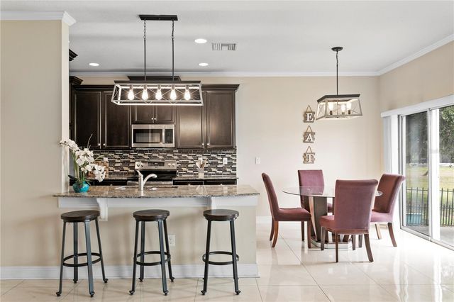 2837 MAPLE BROOK LOOP, Lutz, FL 33558