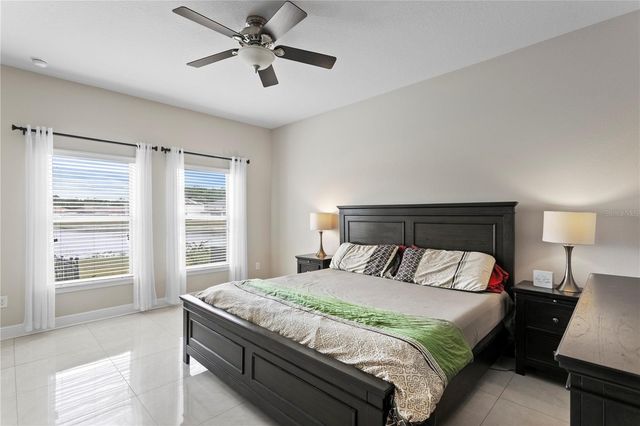 2837 MAPLE BROOK LOOP, Lutz, FL 33558