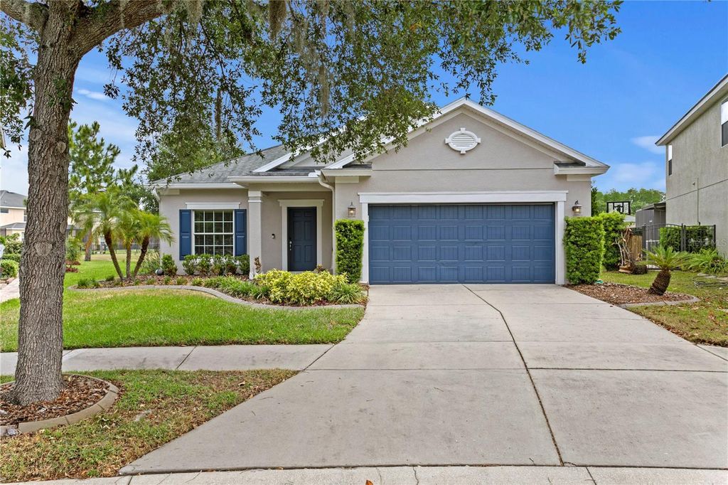 2837 MAPLE BROOK LOOP, Lutz, FL 33558