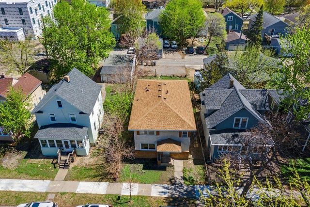 1094 25th Avenue SE, Minneapolis, MN 55414