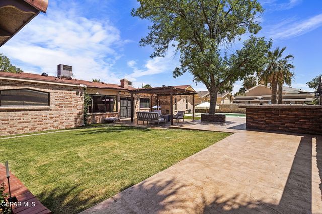 1739 TOMMY AARON Drive, El Paso, TX 79936