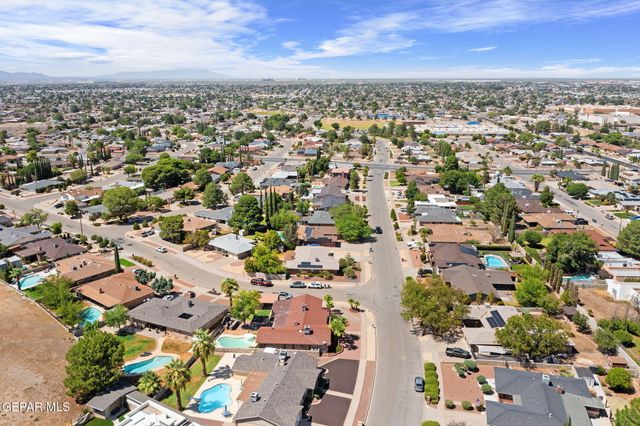 1739 TOMMY AARON Drive, El Paso, TX 79936