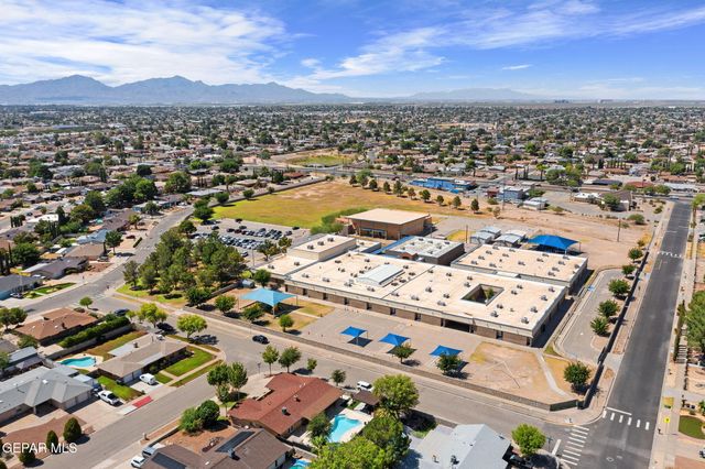1739 TOMMY AARON Drive, El Paso, TX 79936