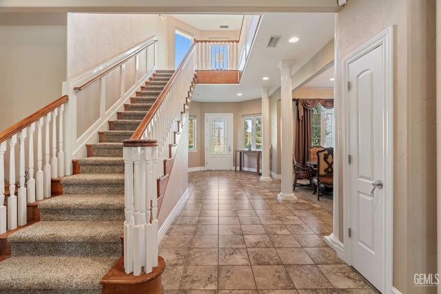 22431 Rd 180, Lindsay, CA 93247