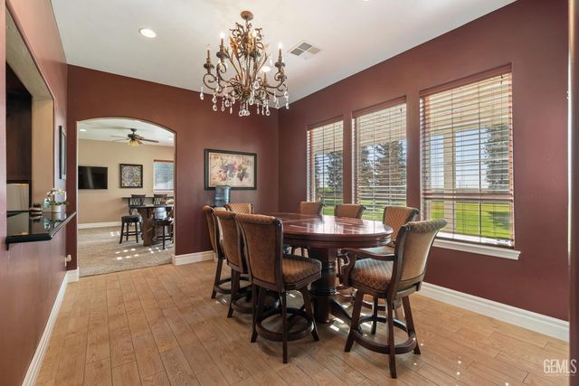 22431 Rd 180, Lindsay, CA 93247