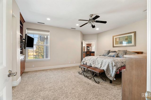 22431 Rd 180, Lindsay, CA 93247