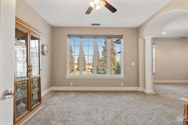 22431 Rd 180, Lindsay, CA 93247