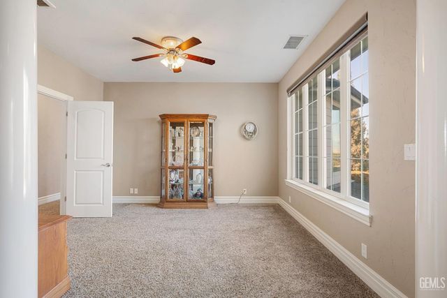 22431 Rd 180, Lindsay, CA 93247