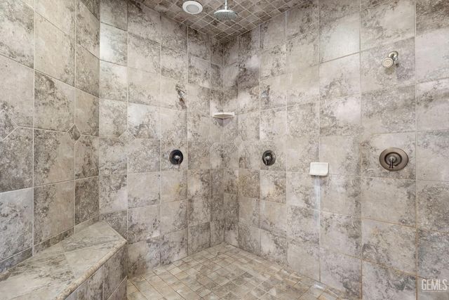 22431 Rd 180, Lindsay, CA 93247