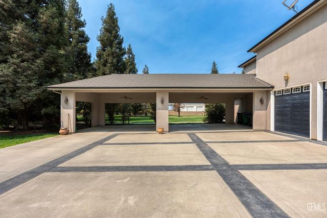 22431 Rd 180, Lindsay, CA 93247