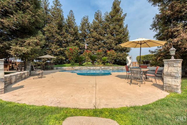 22431 Rd 180, Lindsay, CA 93247