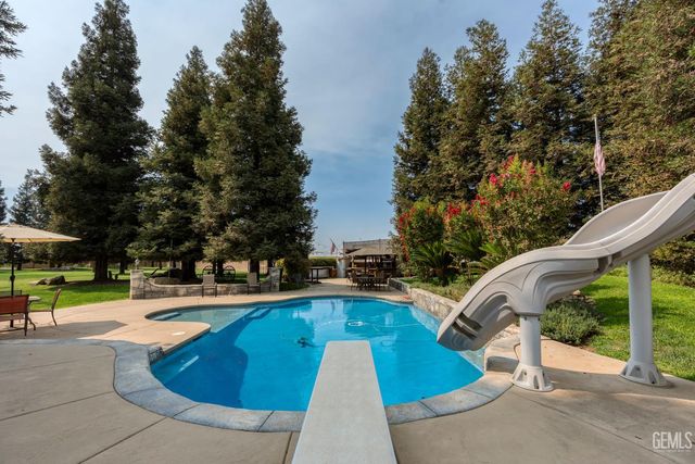 22431 Rd 180, Lindsay, CA 93247