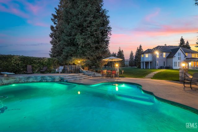 22431 Rd 180, Lindsay, CA 93247