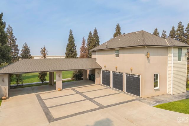 22431 Rd 180, Lindsay, CA 93247