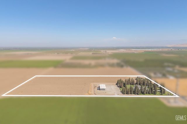 22431 Rd 180, Lindsay, CA 93247